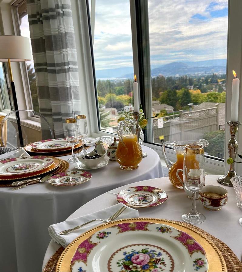 A Vista Villa Couples Retreat Kelowna Zewnętrze zdjęcie