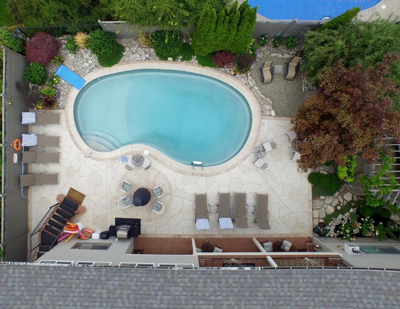 A Vista Villa Couples Retreat Kelowna Zewnętrze zdjęcie